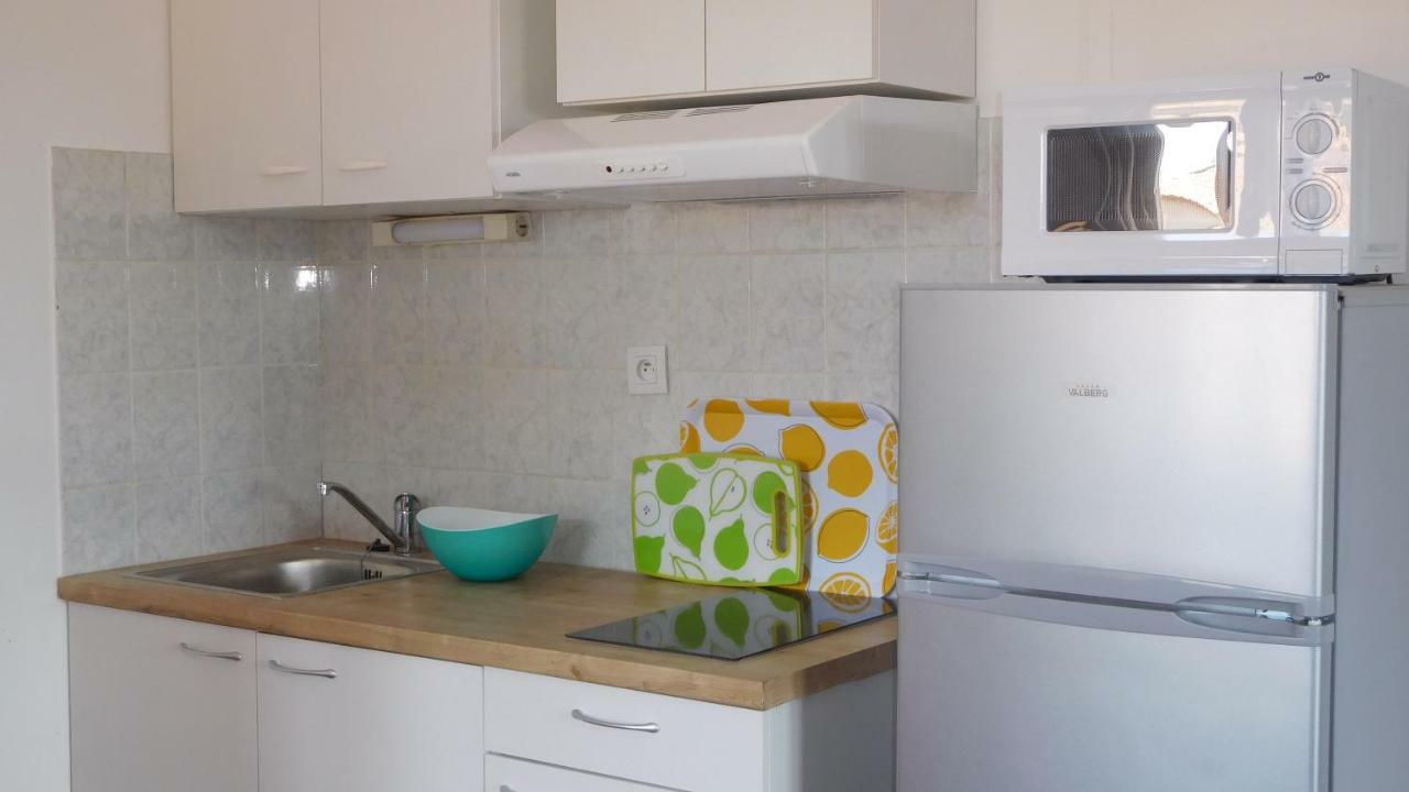 Grand Appartement Dans Maison Avec Piscine Privee Fréjus Εξωτερικό φωτογραφία