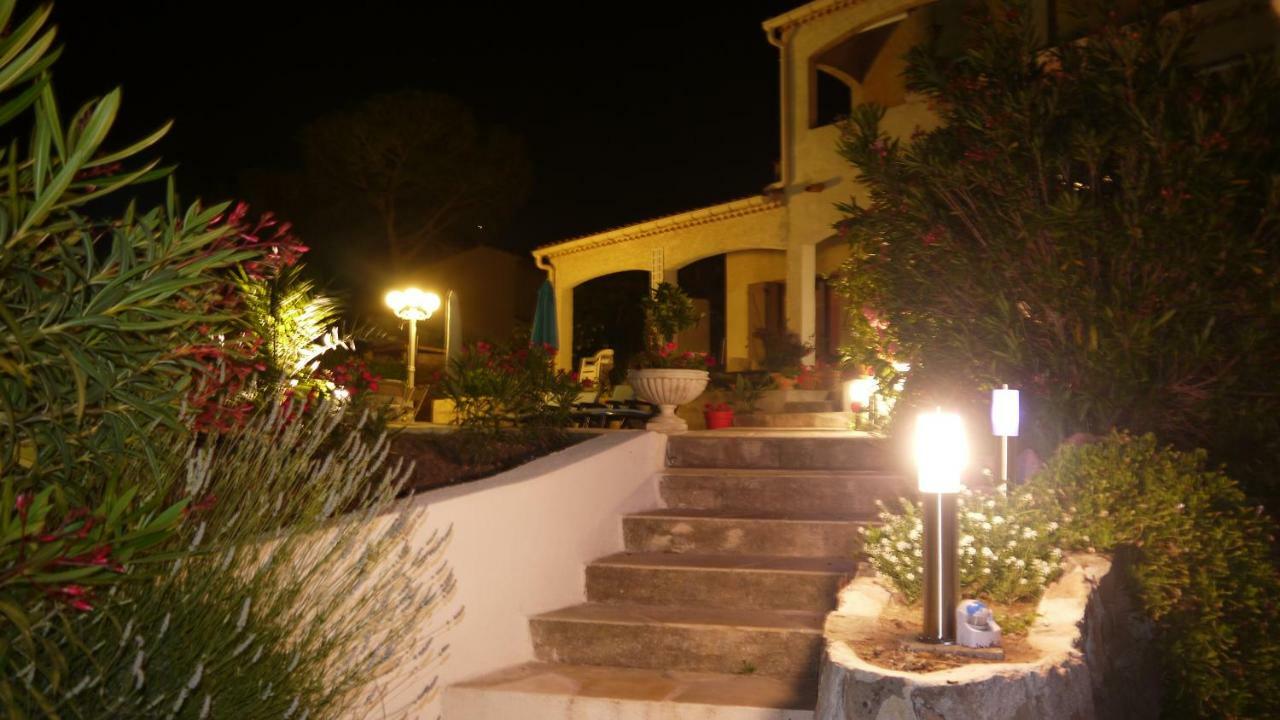 Grand Appartement Dans Maison Avec Piscine Privee Fréjus Εξωτερικό φωτογραφία